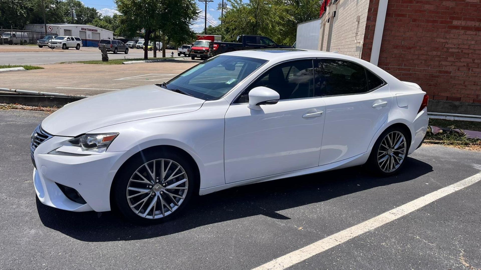 2015 Lexus IS 250 RWD (JTHBF1D20F5) with an 2.5L V6 24V DOHC engine, 6-Speed Automatic transmission, located at 945 E. Jefferson Blvd, Dallas, TX, 75203, (214) 943-7777, 32.752514, -96.811630 - Photo#0