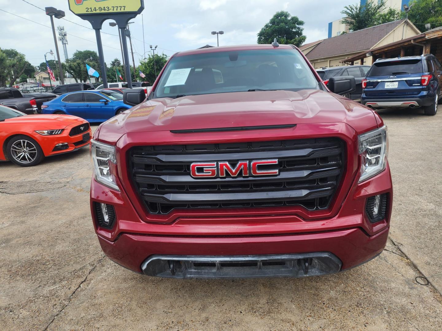 2019 Red GMC Sierra 1500 Elevation Double Cab 4WD (1GTR9CEK4KZ) with an 2.7L L4 DOHC 16V TURBO engine, 6A transmission, located at 945 E. Jefferson Blvd, Dallas, TX, 75203, (214) 943-7777, 32.752514, -96.811630 - Photo#1