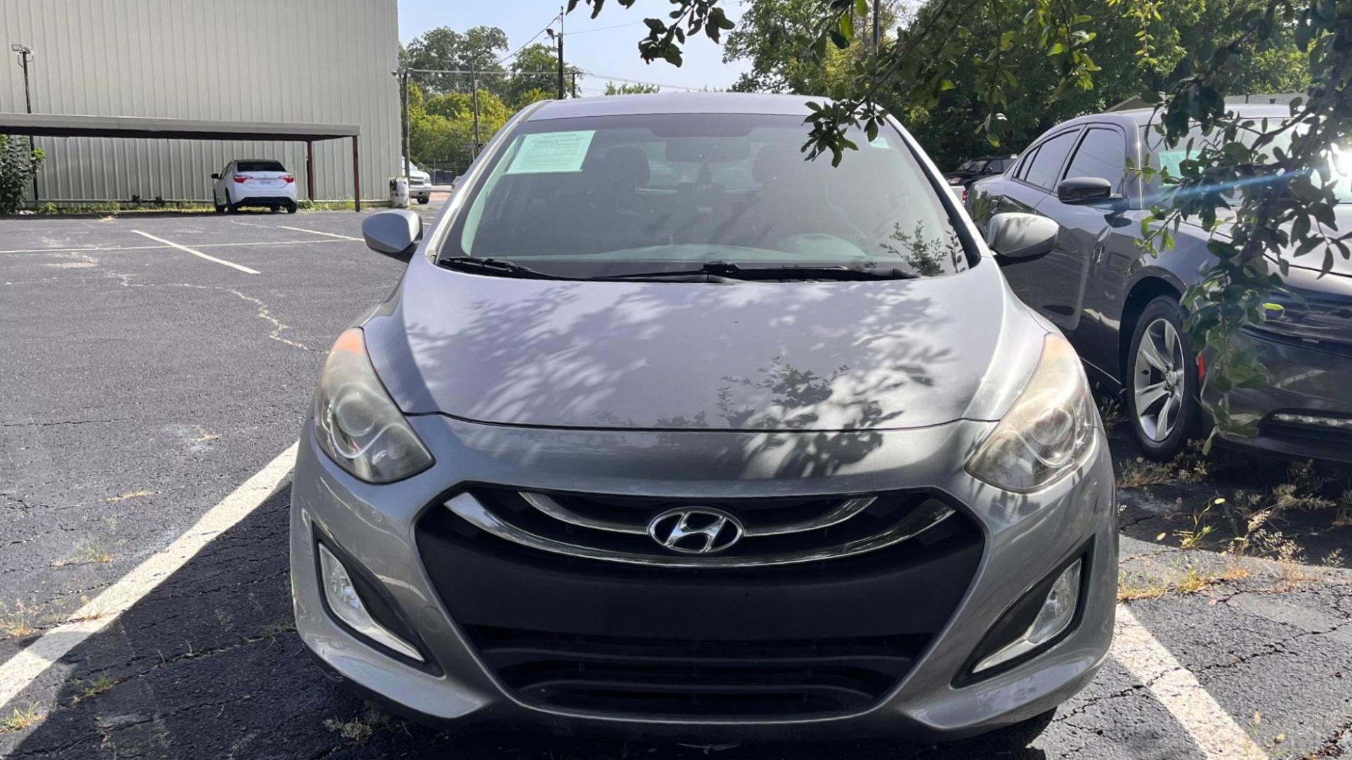 2013 Gray /Black Hyundai Elantra GT (KMHD35LE6DU) , located at 945 E. Jefferson Blvd, Dallas, TX, 75203, (214) 943-7777, 32.752514, -96.811630 - Photo#1