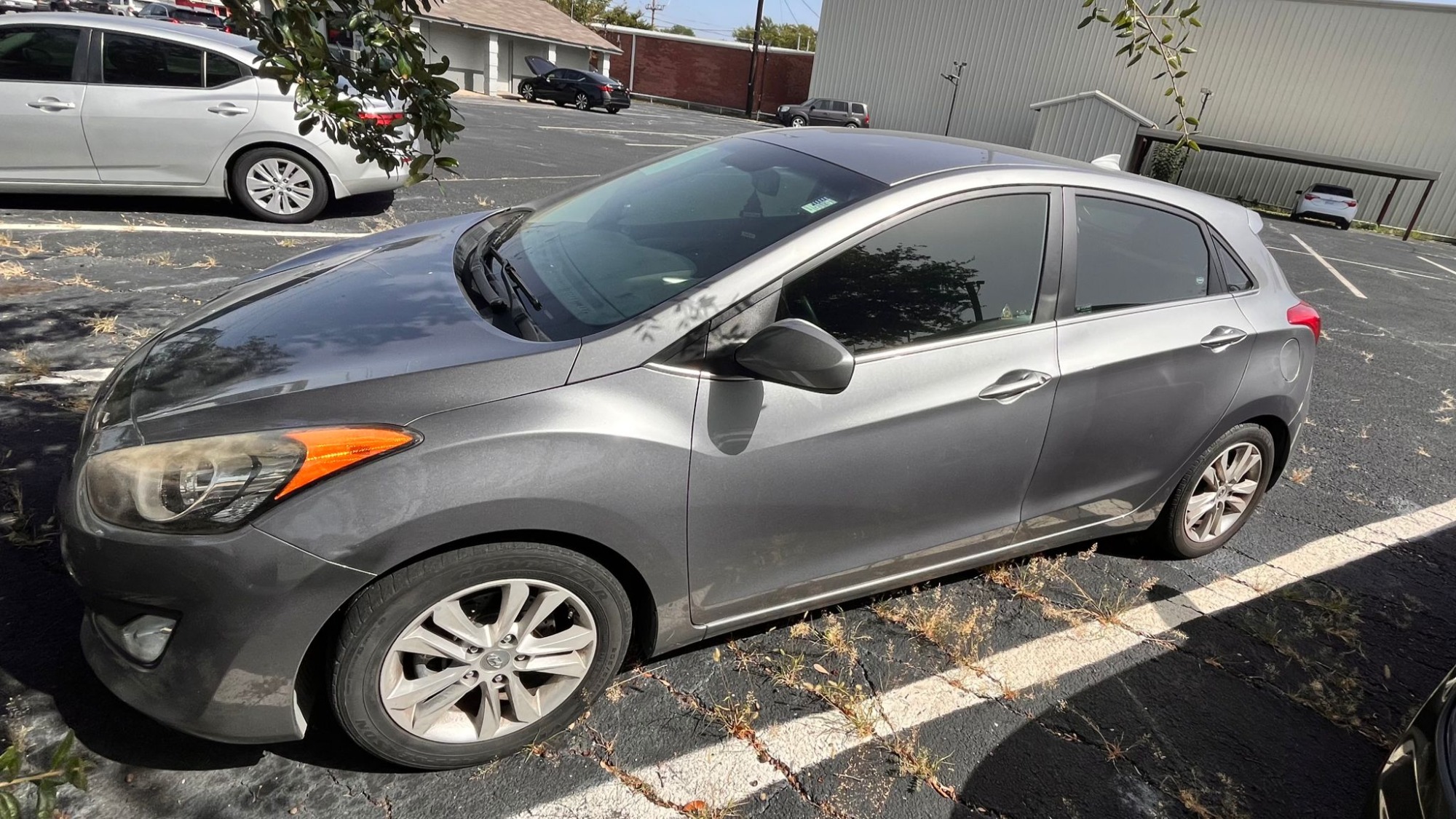 photo of 2013 Hyundai Elantra GT A/T