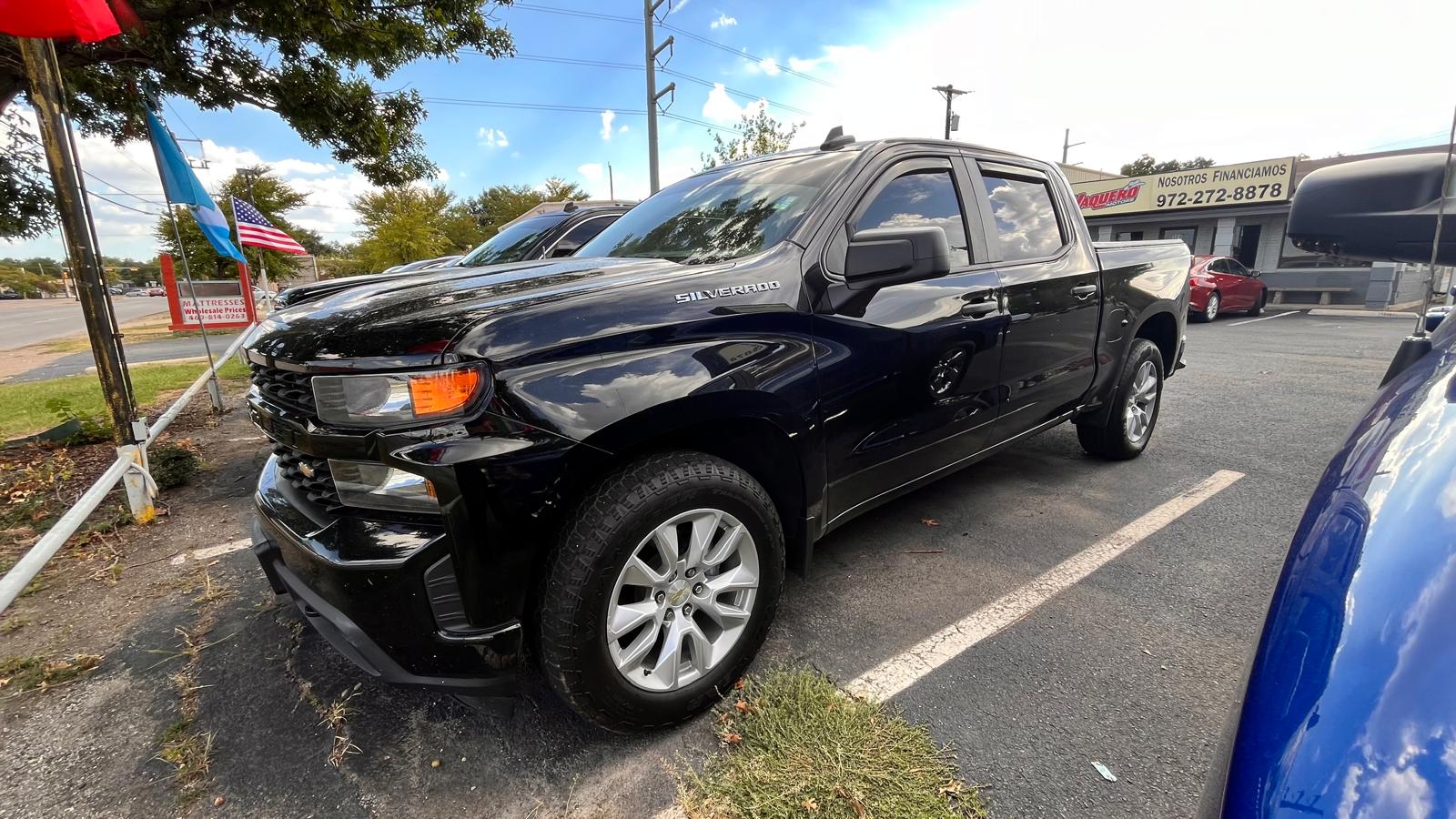 photo of 2021 Chevrolet Silverado 1500 Custom Crew Cab Short Box 2WD