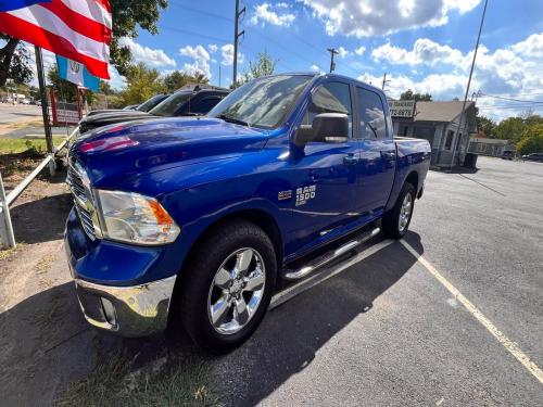 2019 RAM 1500 SLT Crew Cab SWB 2WD