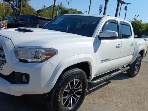 2017 Toyota Tacoma SR5 Double Cab Long Bed V6 6AT 2WD