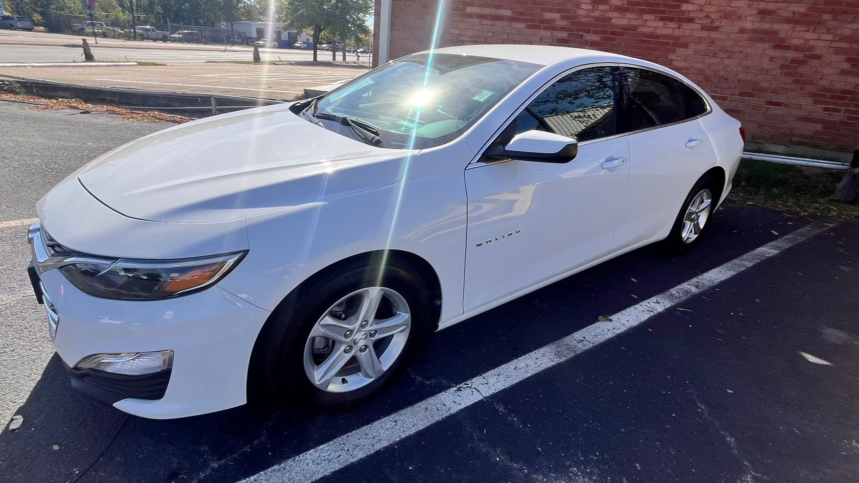 photo of 2022 Chevrolet Malibu 1FL