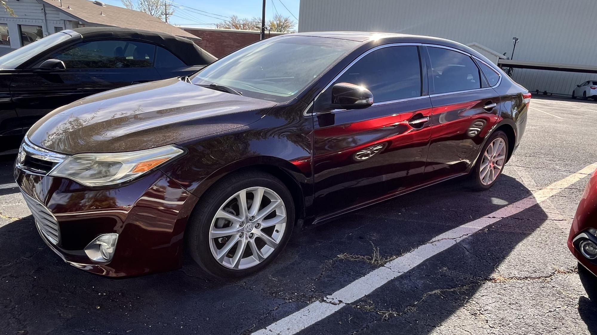 photo of 2013 Toyota Avalon XLE