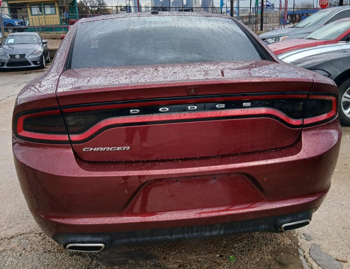 2020 Red Dodge Charger SXT (2C3CDXBG8LH) with an 3.6L V6 DOHC 24V engine, 8A transmission, located at 945 E. Jefferson Blvd, Dallas, TX, 75203, (214) 943-7777, 32.752514, -96.811630 - Photo#3